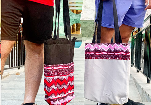 Tote bag